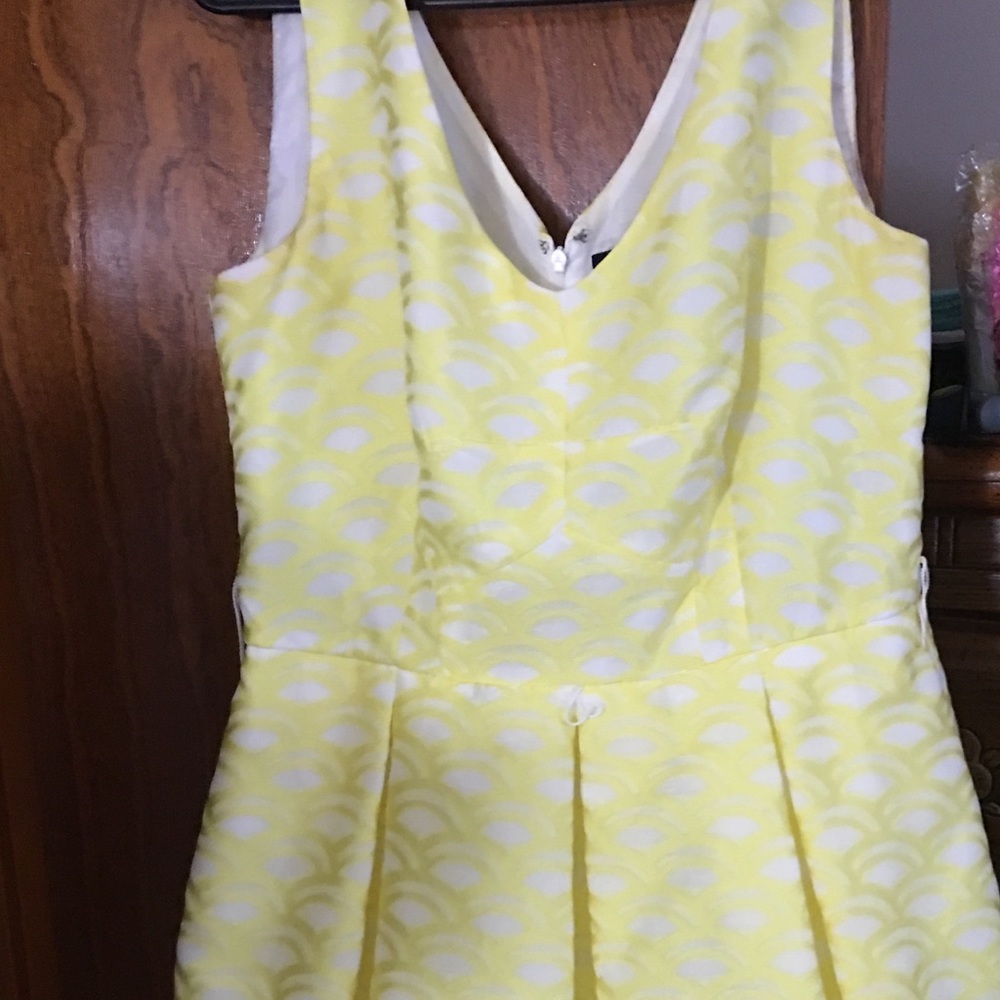 Yellow dress